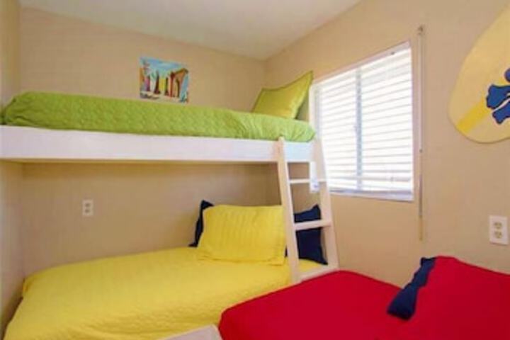 Image of A by The Sea 3 Br home by RedAwning