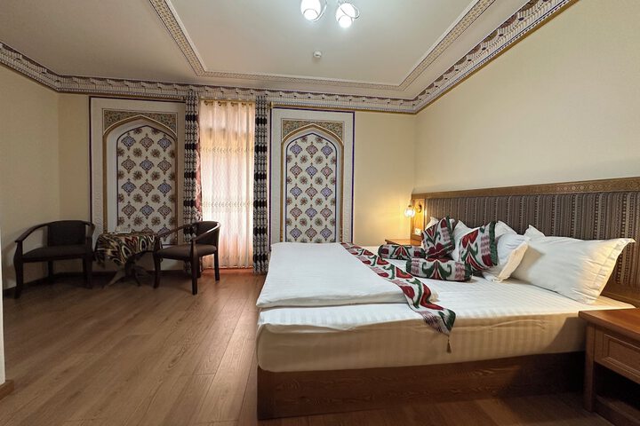 Room 19 of 68