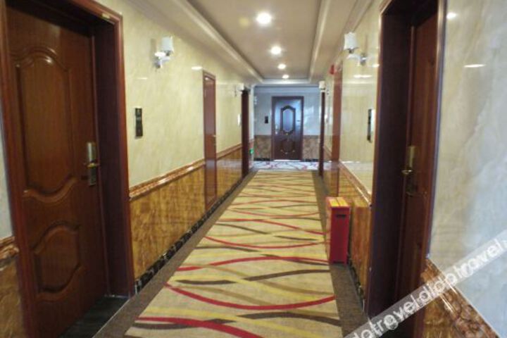 Hotel Interior 9 of 19