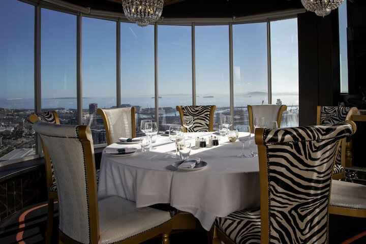 Dining 56 of 81