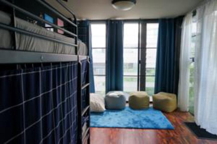 General 6 of 7