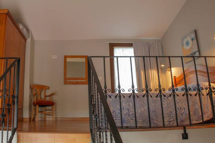 Room 6 of 24