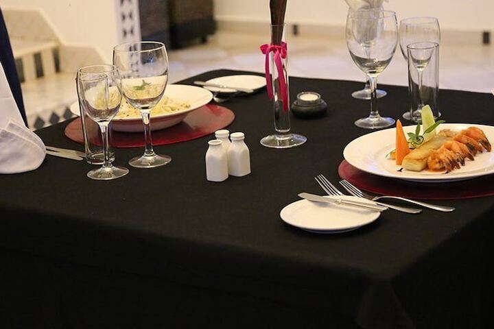 Dining 37 of 54