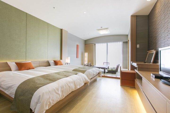 Room 15 of 81