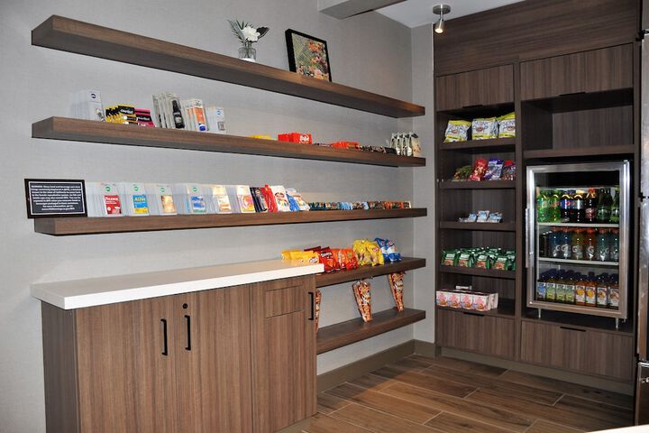 Snack bar