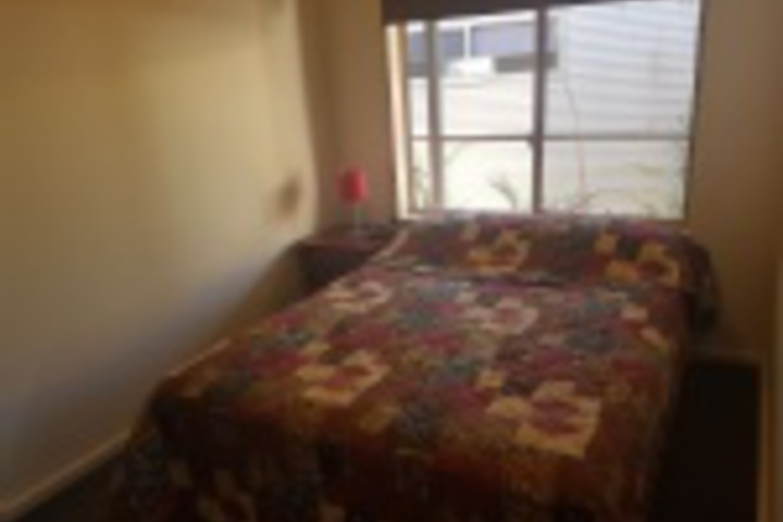Room 605 of 792