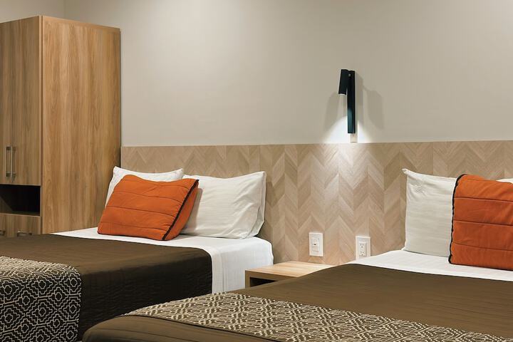 Room 45 of 87