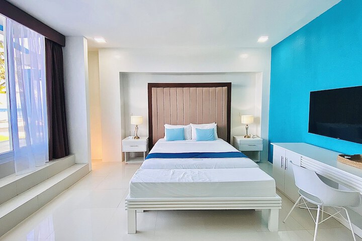 Room 3 of 51