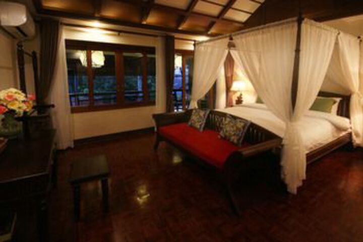 Room 8 of 24