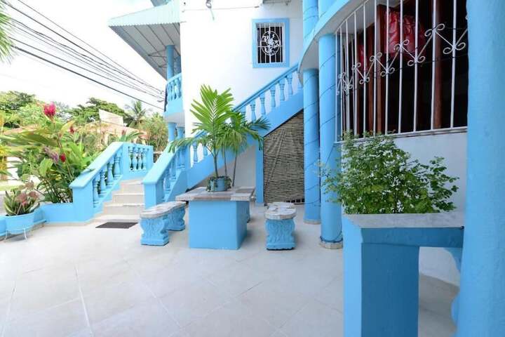 Hotel 128 of 132
