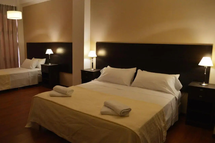 Room 4 of 20