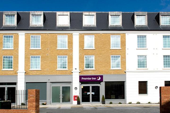 Premier Inn Epsom Town Centre