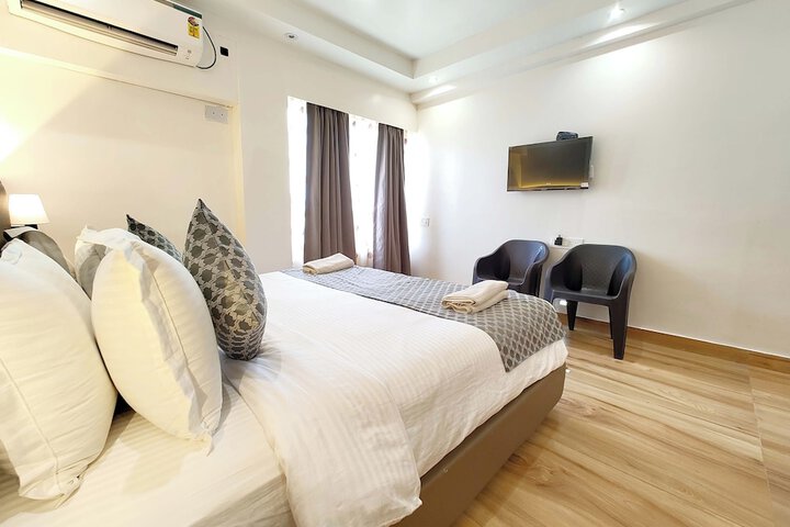 Room 8 of 29