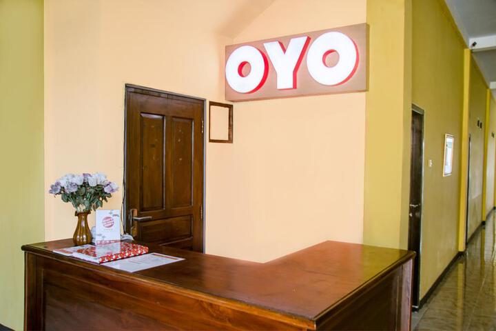 Hotel New Rajawali by OYO Rooms