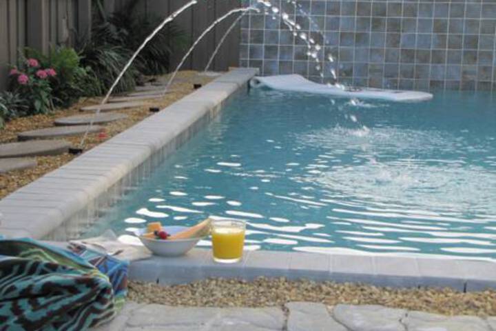 Pool 4 of 5