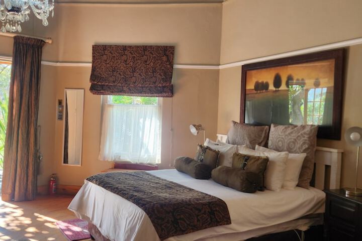 Oue Werf Country House in Oudtshoorn