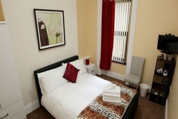 Room 48 of 87