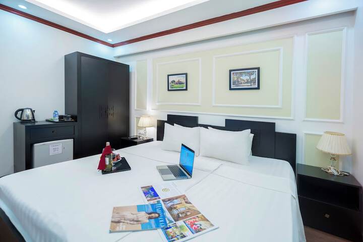 Room 7 of 54
