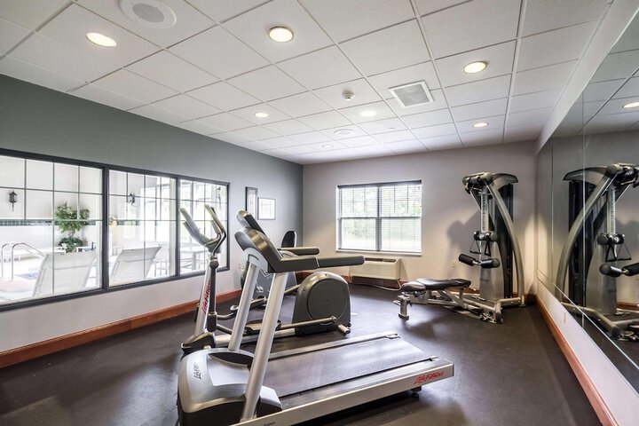 Hotel Gym Photos