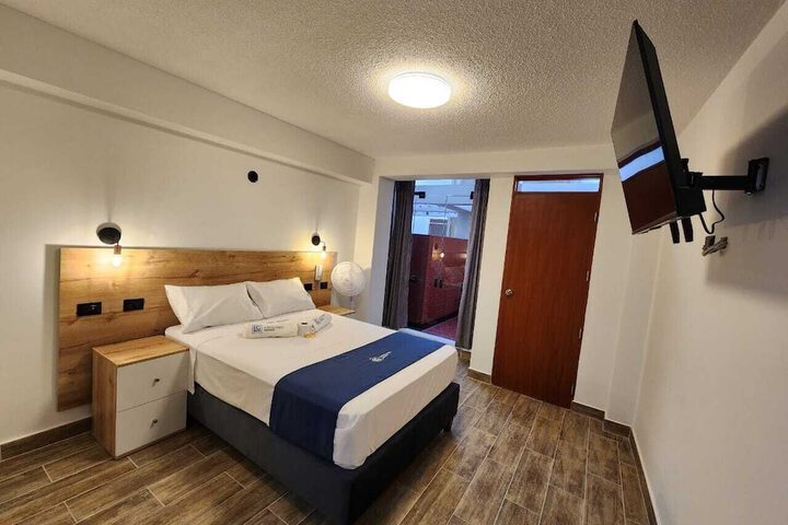 Room 7 of 35