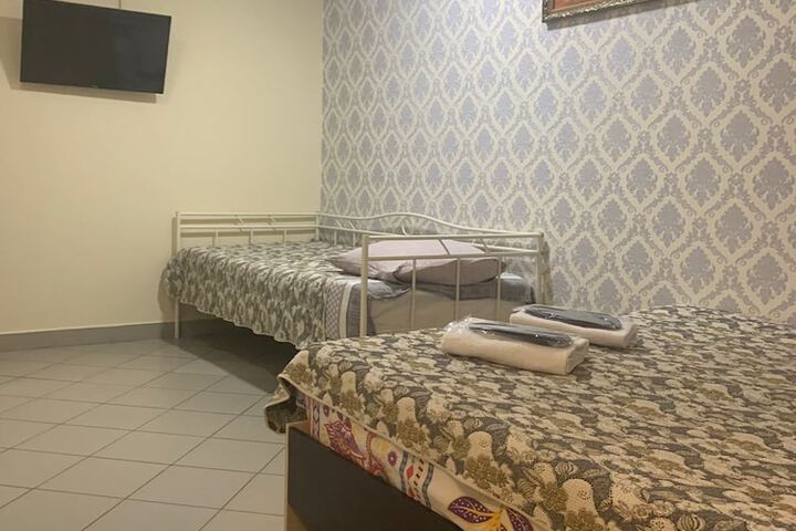 Room 20 of 29