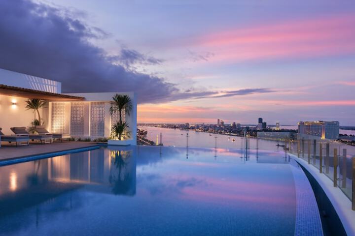 Hotel Emion Phnom Penh