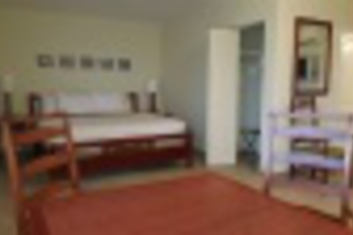 Room 374 of 695