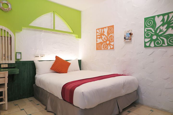 Room 7 of 46