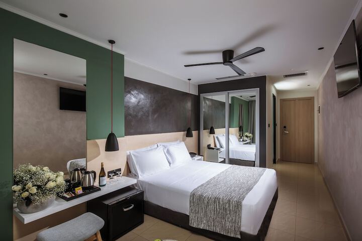Room 20 of 121