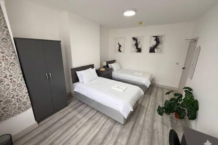 Room 20 of 46