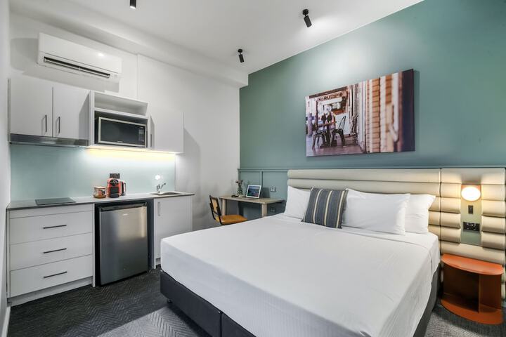 Room 17 of 57