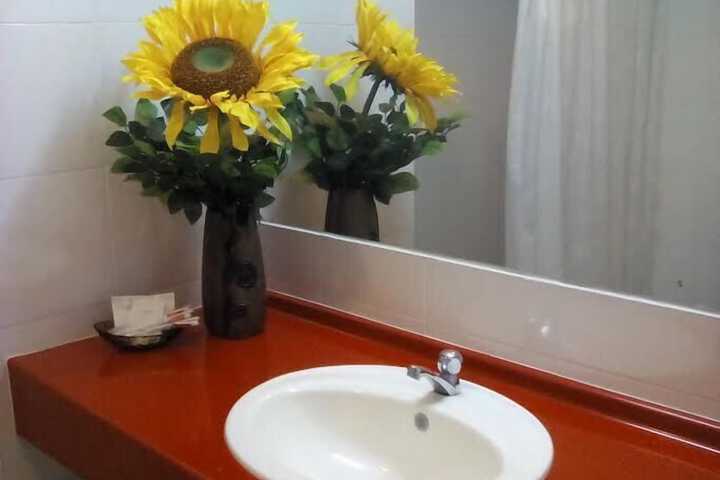 Room 42 of 57
