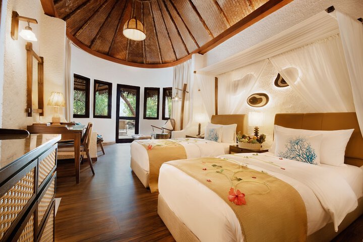 Room 4 of 65