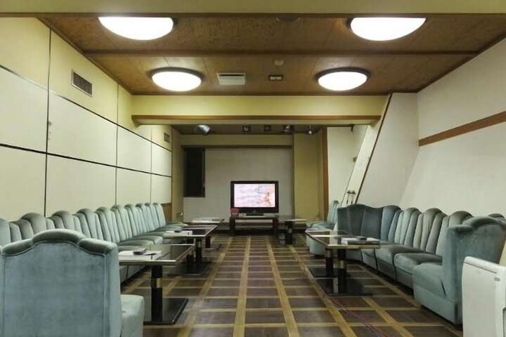 Room 23 of 43