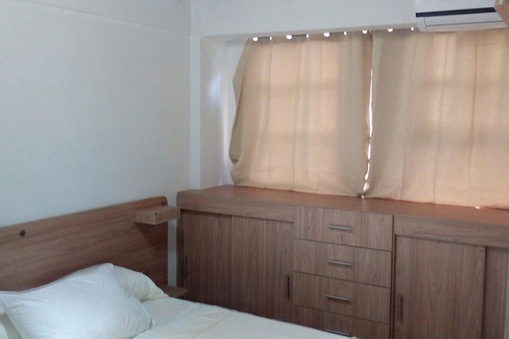 Room 12 of 28