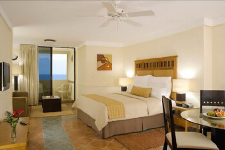 Exterior of Hotel Zone Caribbean Suite