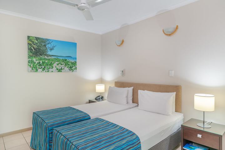 Room 7 of 42