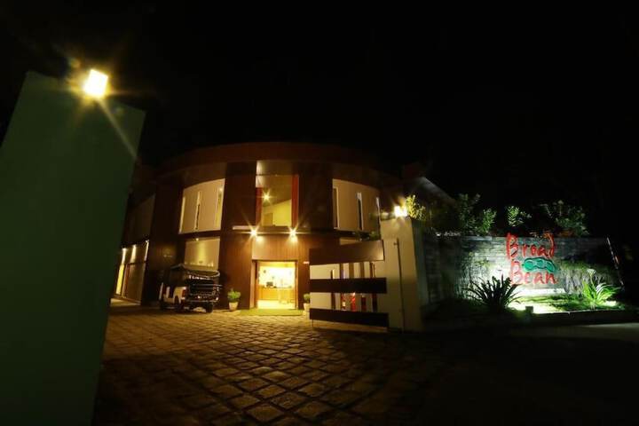Hotel 47 of 62