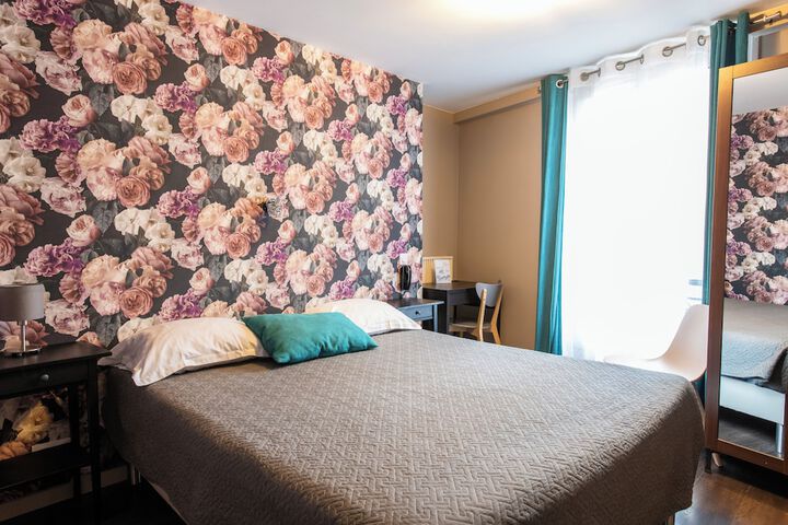 Room 10 of 23
