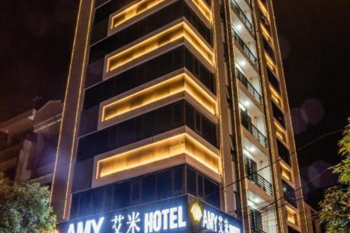 AMY HOTEL