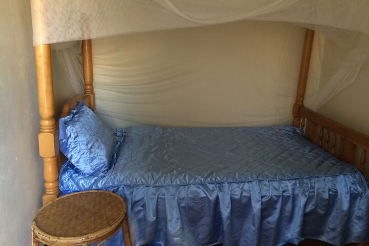 Room 21 of 41