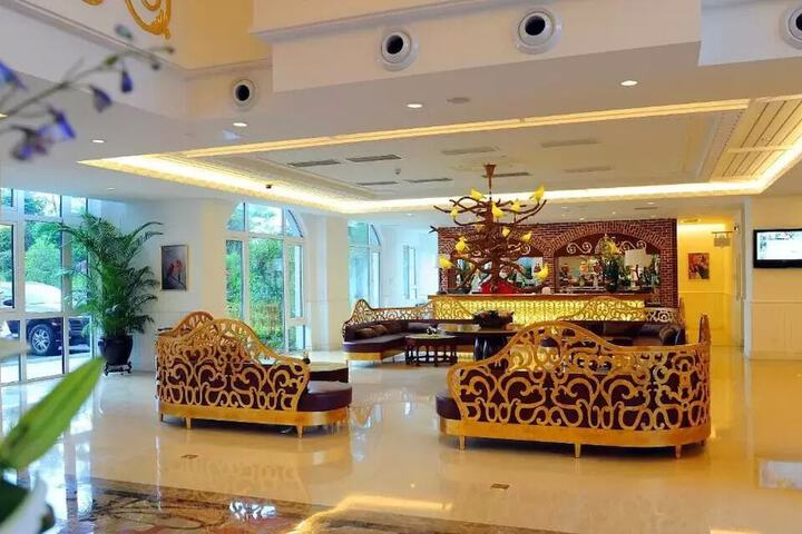 Hotel Interior 3 of 48