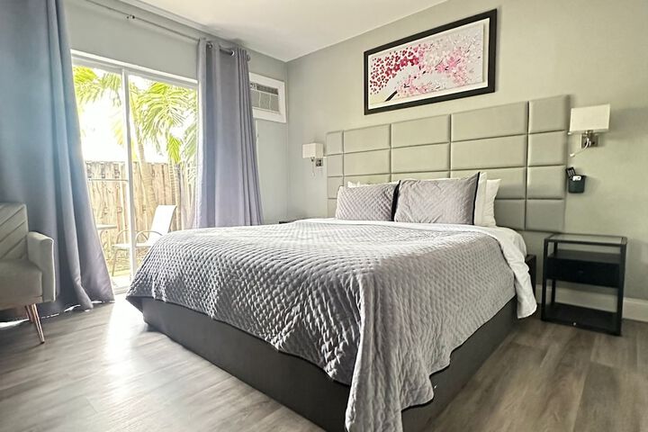 Room 12 of 81
