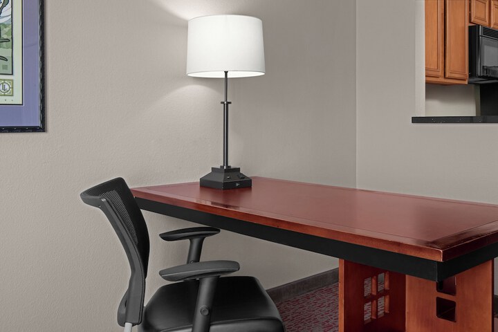 Room 19 of 34