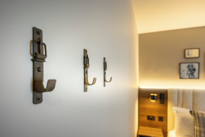 Room 47 of 110
