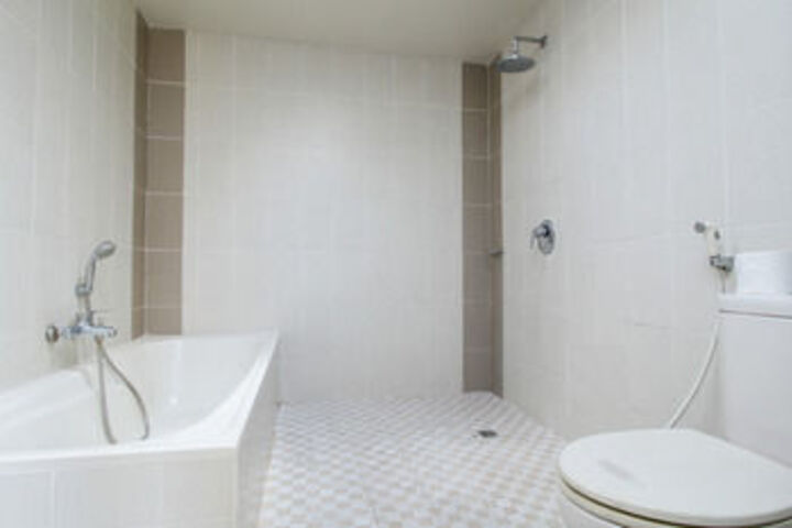 Room 2 of 26