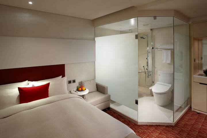 Room 17 of 56
