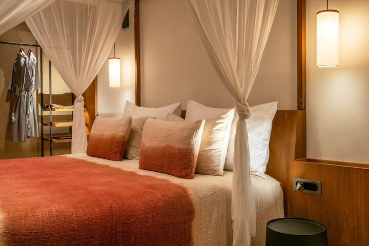 Room 21 of 87