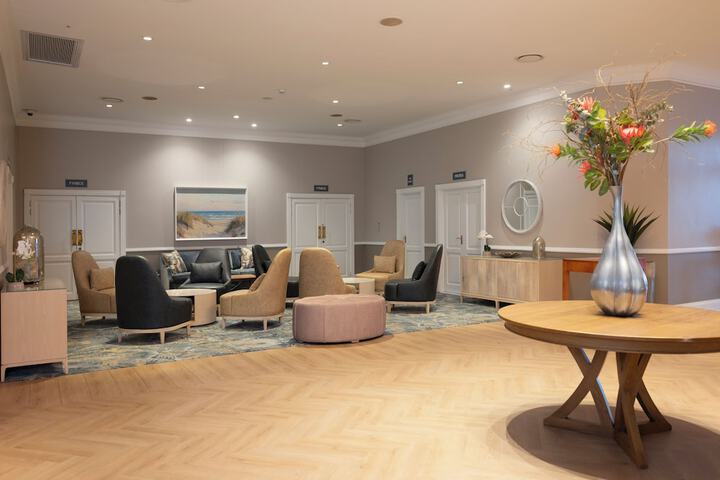 Hotel Interior 8 of 75