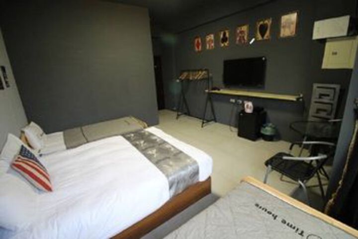 Room 31 of 44